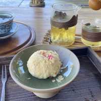  Hua Cha Tea House กาญจนบุรี ร้านชาลับริมน้ำ