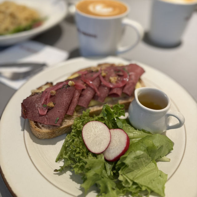Cafe Rendezvous秘點 - A Hidden Gem in Taipei