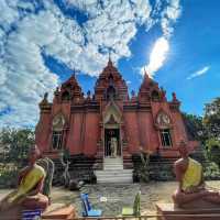 วัดเขาพระอังคาร