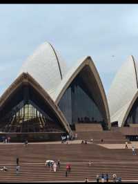 Sydney opera house 