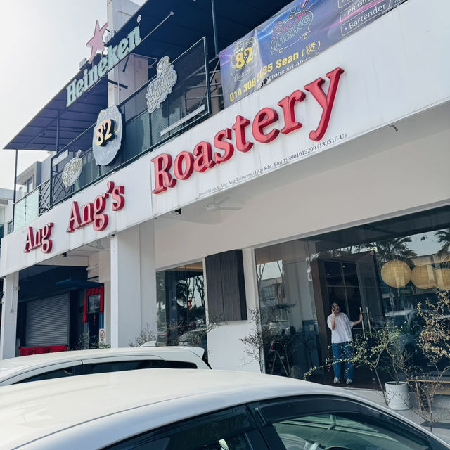 Craft Coffee and Community Vibes: Ang Ang Alma Edition