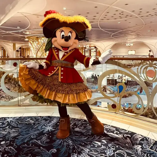 Sailing into Magic: Disney Cruise Line Enchants!