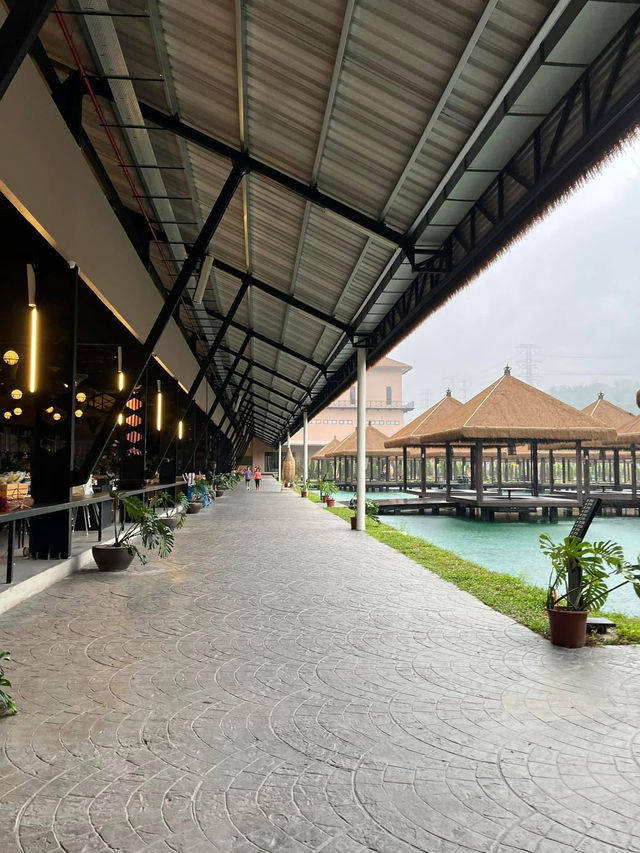 MONKEY CANOPY RESORT, SUNGAI LONG CHERAS