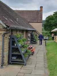 Stokesay Castle