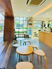 😜 One Two Two Coffee Bar 