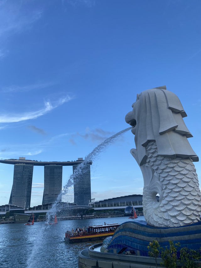 พาเที่ยว Marina Bay Sands – เดินชิลริมแม่น้ำ ✨🫶🏻