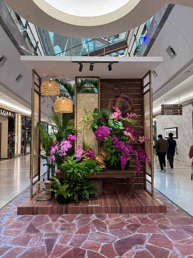 This mall’s festive decor is always on point 