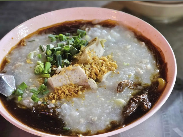 ”โจ๊ก ก๋วยจั๊บ ต้มเส้น บัตรคิว“ ร้านดังขอนแก่น