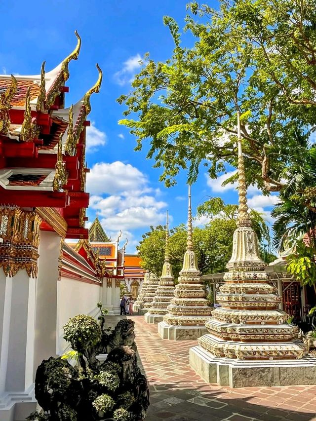🌟 Wat Pho, Bangkok – Home of the Giant Reclining Buddha! 🇹🇭✨