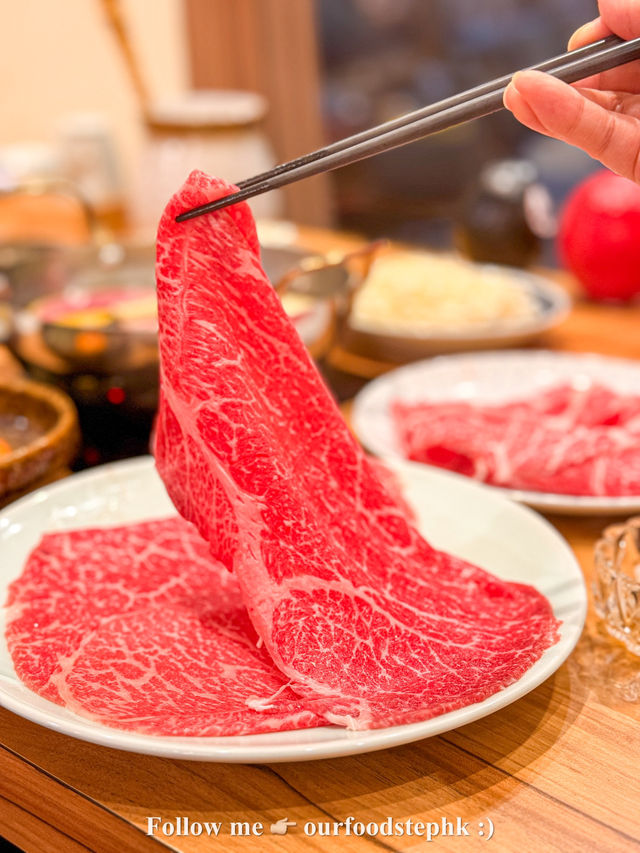 ☞ A4黑毛和牛鍋物二人前！高質和牛+雙湯底超滿足！