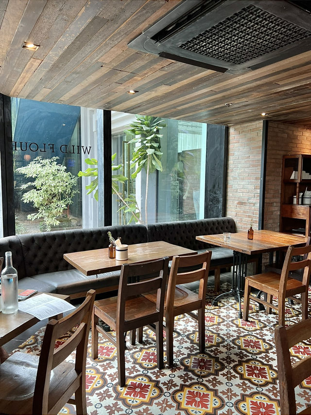 Manila Trip: Brunch at Wildflour Restaurant