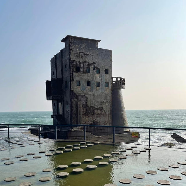 海上古堡👉在海的角落被遺忘的世界👈