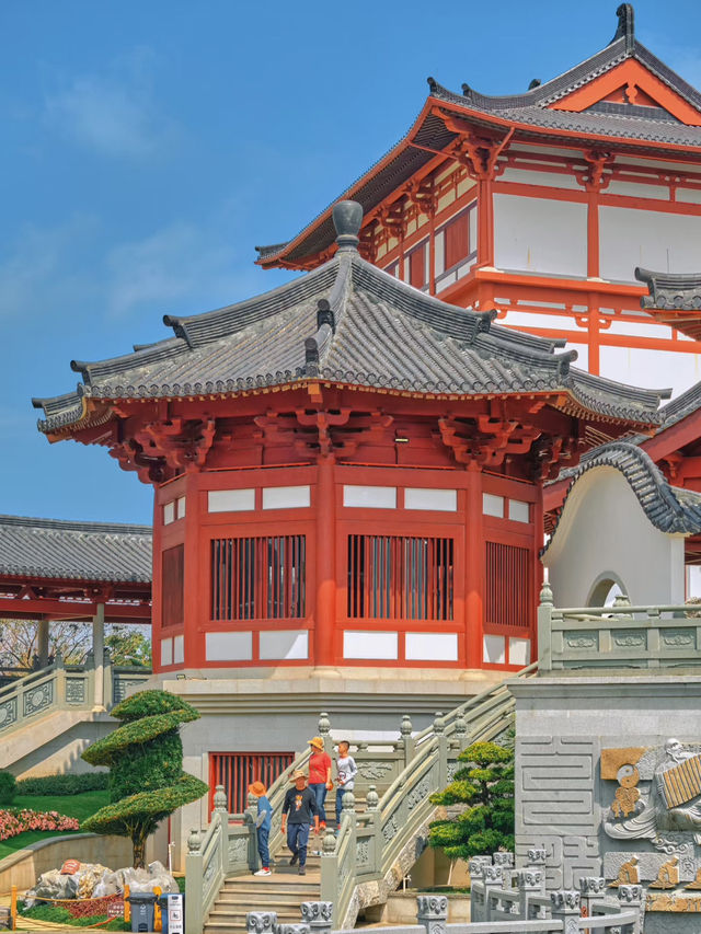 A Hidden Ancient Treasure in Guangzhou — FREE Entry & Studio-Level Photos!