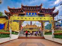 Sam Siang Keng: Where Gods, Ghosts & the Best Kaya Buns Collide 🏮👻