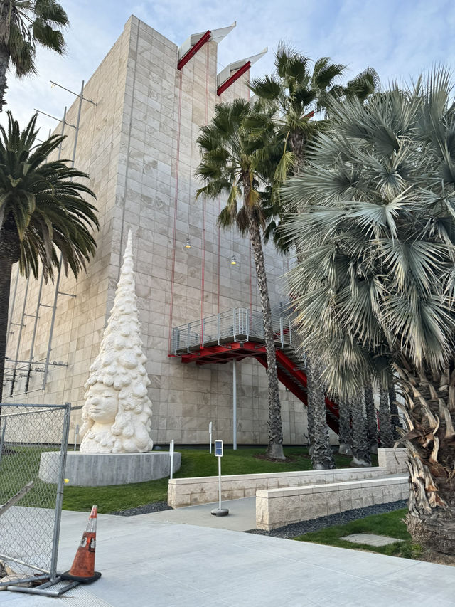 LA 여행 필수코스 “LACMA” 예술과 문화의 보물창고!