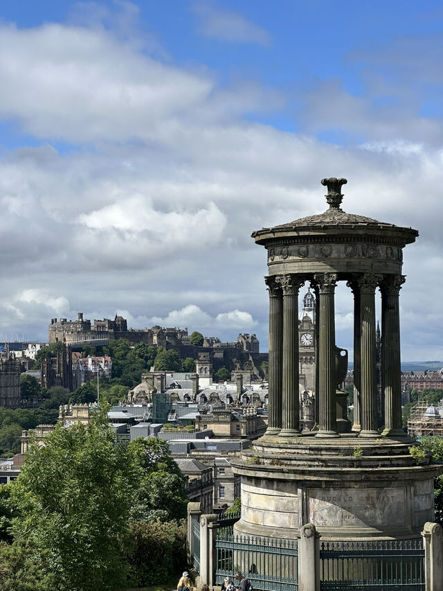 จุดเช็คอิน Calton Hill, Edinburgh 