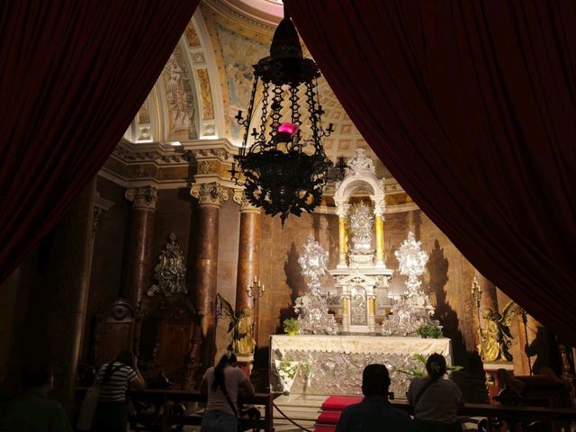 해외여행 산티아고의 아름다운 Catedral Metropolitana de Santiago de Chile