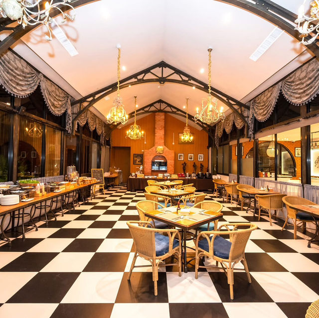 Rancho Charnvee Resort Khaoyai & CountryClub 