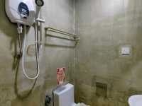 “Transit Haven Near KLIA: Eman Cottage Kip Sentral”
