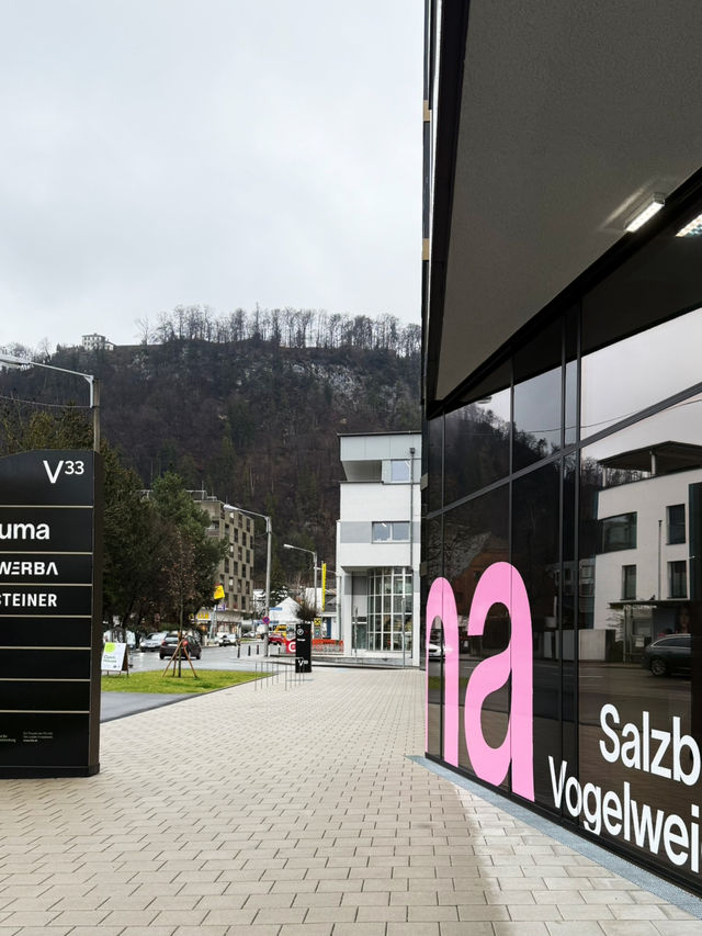 Affordable stay in Salzburg - Austria 🏠🚪🚿