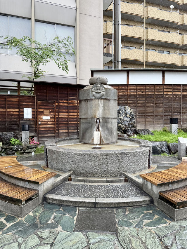 Dōgo Onsen in the Rain – Covered Streets & Cozy Treats