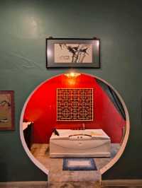 Green Room: Naptel Changmoi 