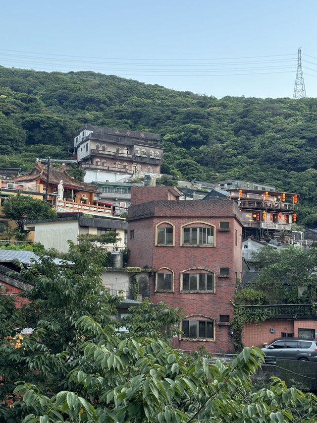 Too Hot to Handle, Too Cool to Miss. My Taipei Summer Adventure