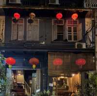 BKK Like a Local: Coffee, Art & Bars