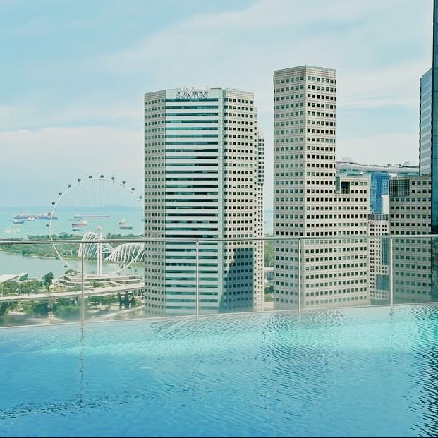 A Vibrant Urban Oasis Wrapped in Contemporary Elegance