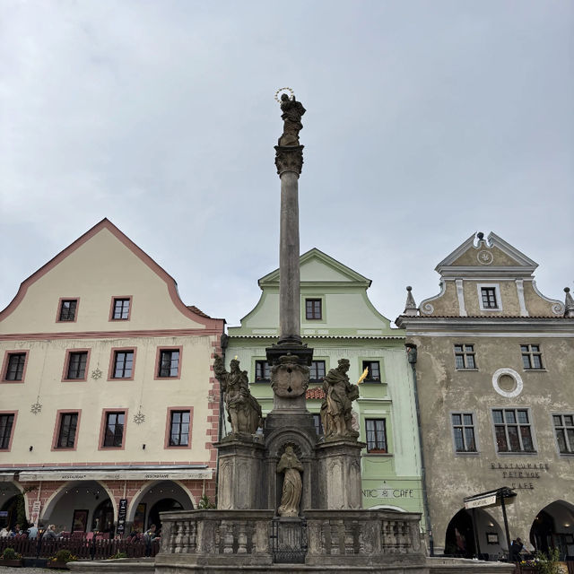 Fairytale Day Trip: Český Krumlov from Vienna! 🏰✨