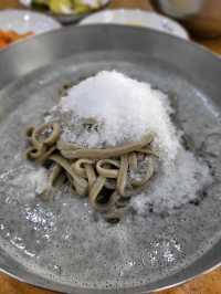 여름 최고의 힐링메뉴로 추천하는 콩국수맛집
