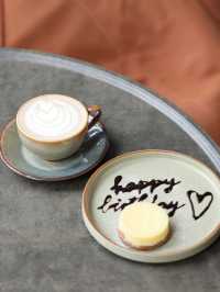 水泥風打卡Cafe ☕📷 上環Ellipsis 型格之選