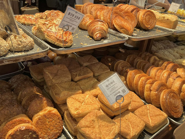 🍞빵순이들의 성지, 대전 성심당 본점에 가다!