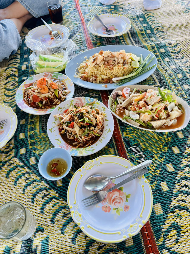 🏖️ รีวิว “แพแป๊ะชวนชิม” @ พัทยาน้อย อุบลฯ