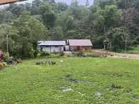 Baan Daeng Resort บ้านดินกลางหุบเขา