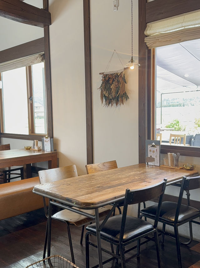 🌿 Otowaya Café — たくみの里で地元の味を楽しむほっこりカフェ