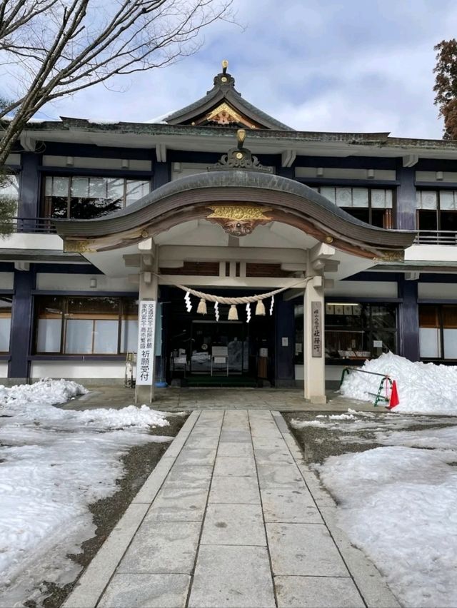 TAKAYAMA MATSURI YARAI KAIKAN.