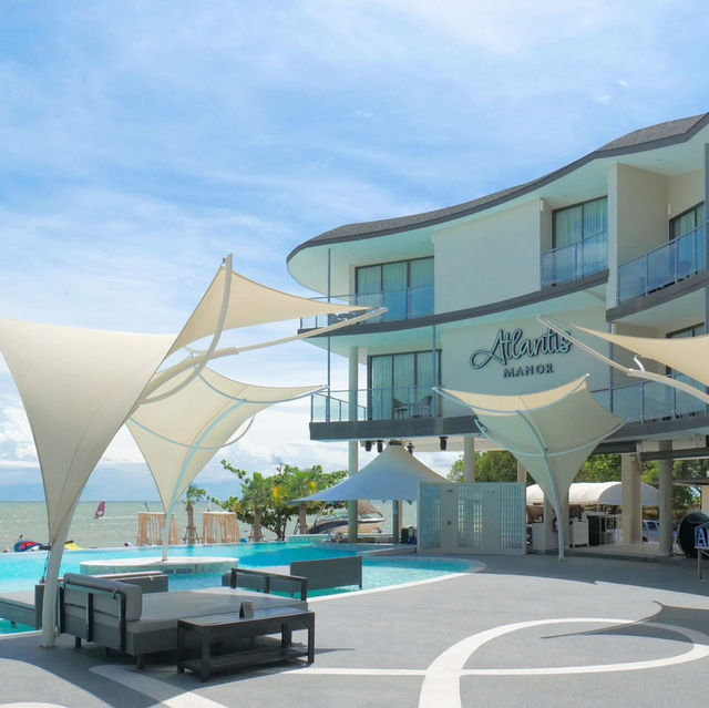 💙Atlantis Manor รร.เปิดใหม่บางแสน วิวทะเล สระปัง