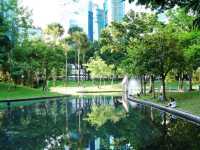 🌳 : KLCC Park เที่ยวกัวลาลัมเปอร์ มาเลเซีย