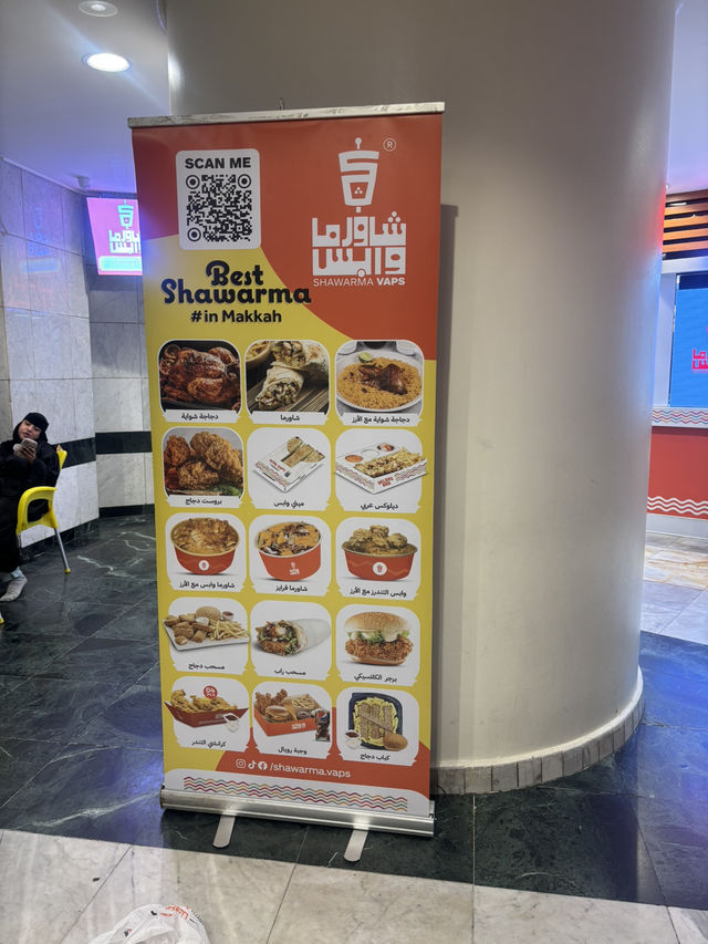 Eating Halal Food & Delicious at Makkah Safwah Tower