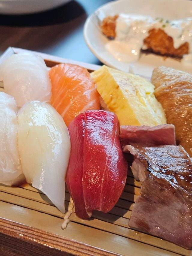 제주도에서 직접 잡은 회로 만드는 신선한 초밥🍣