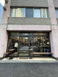 GLITCH COFFEE & ROASTERS, Tokyo’s Temple of Light Roast Precision