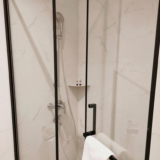 Classic Ease and Modern Prestige