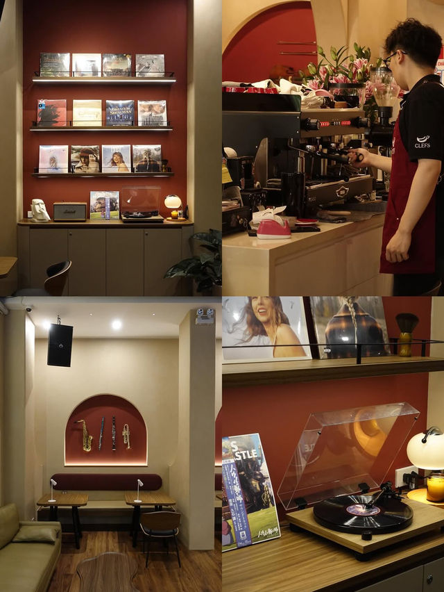 CLEFS Cafe