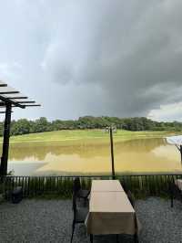 คาเฟ่กลางธรรมชาติ วิวอ่างเก็บน้ำ ที่กาปี้ป่าร่า ชล