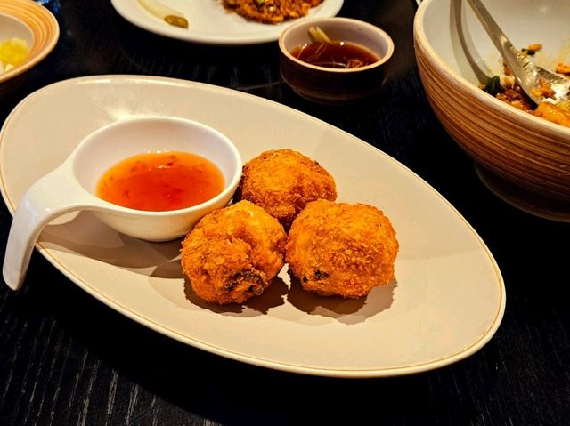 I tried so many dim sum in Seoul, and this one is the best