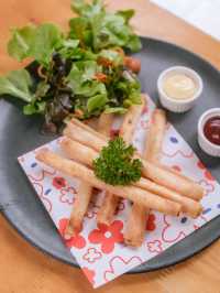 The Bunny’s Hut Cafe คาเฟ่น่ารักนครปฐม