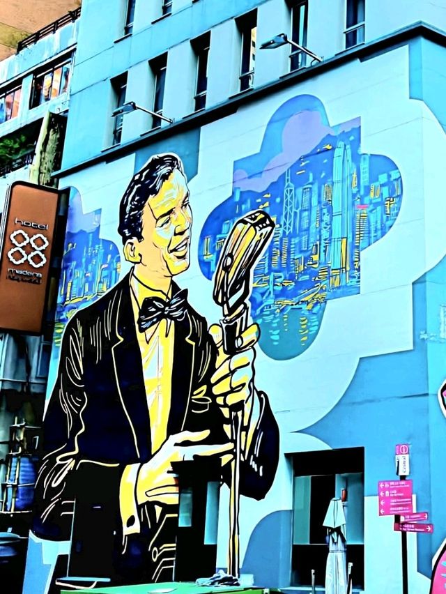 Hong Kong's bustling street arts