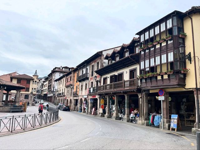 Mountain Vibes and Old Stone Streets in Potes