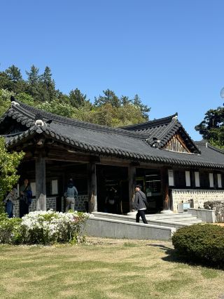 Jindo Unrimsanbang: A Must-Visit Spot